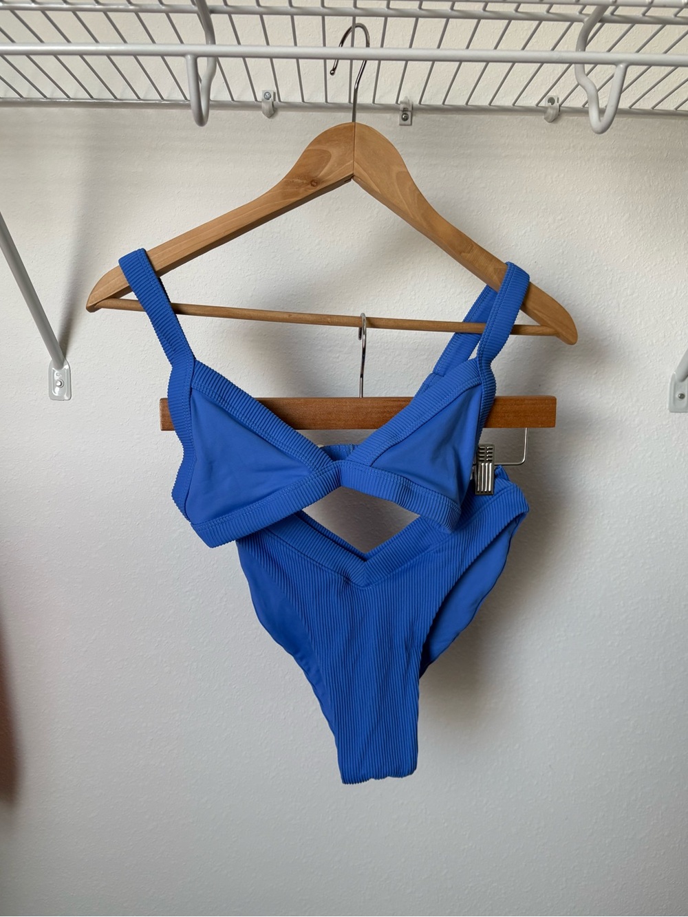 Oneone Bikini Kameron top and Jesse bottom